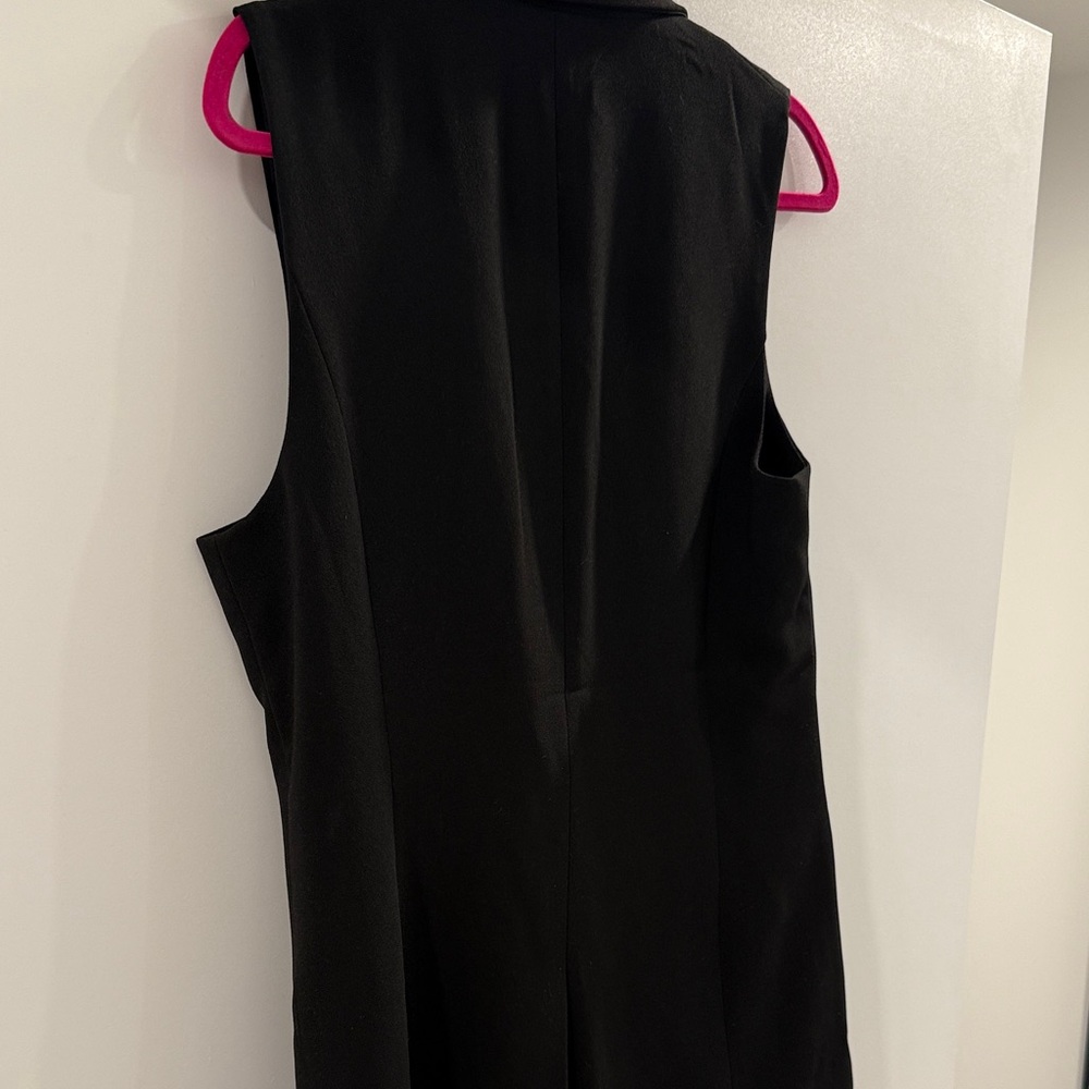Black Sleeveless Blazer - Picture 3 of 3